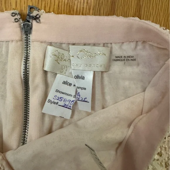 NEW Alice + Olivia Embellished Feather skirt - Picture 6 of 6